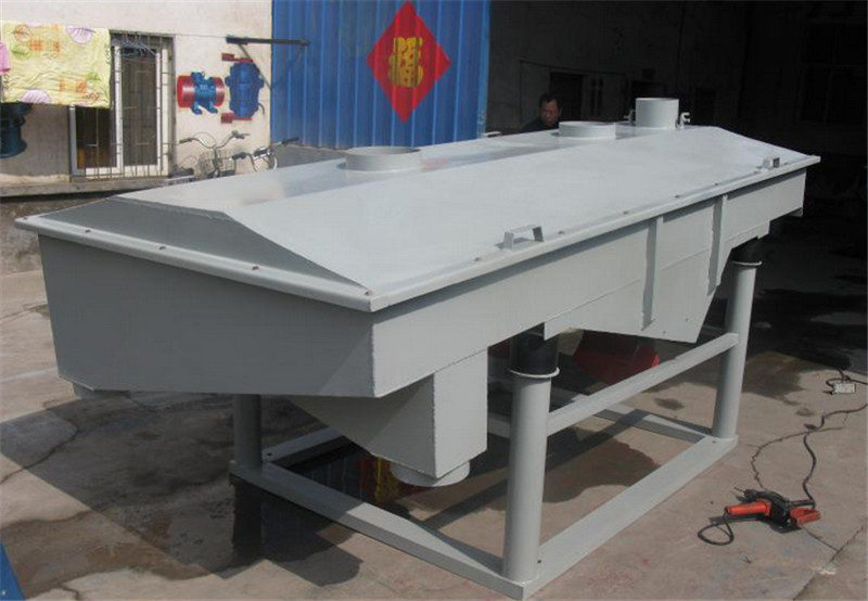 振動篩廠家制作地坪砂振動篩優(yōu)勢